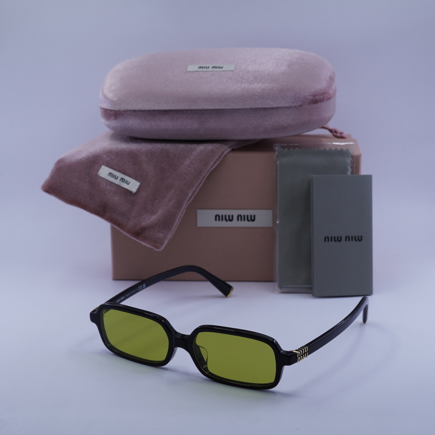 New MIU MIU MU11ZSF 16K07O Black/Olive Green 52-15-140 Sunglasses