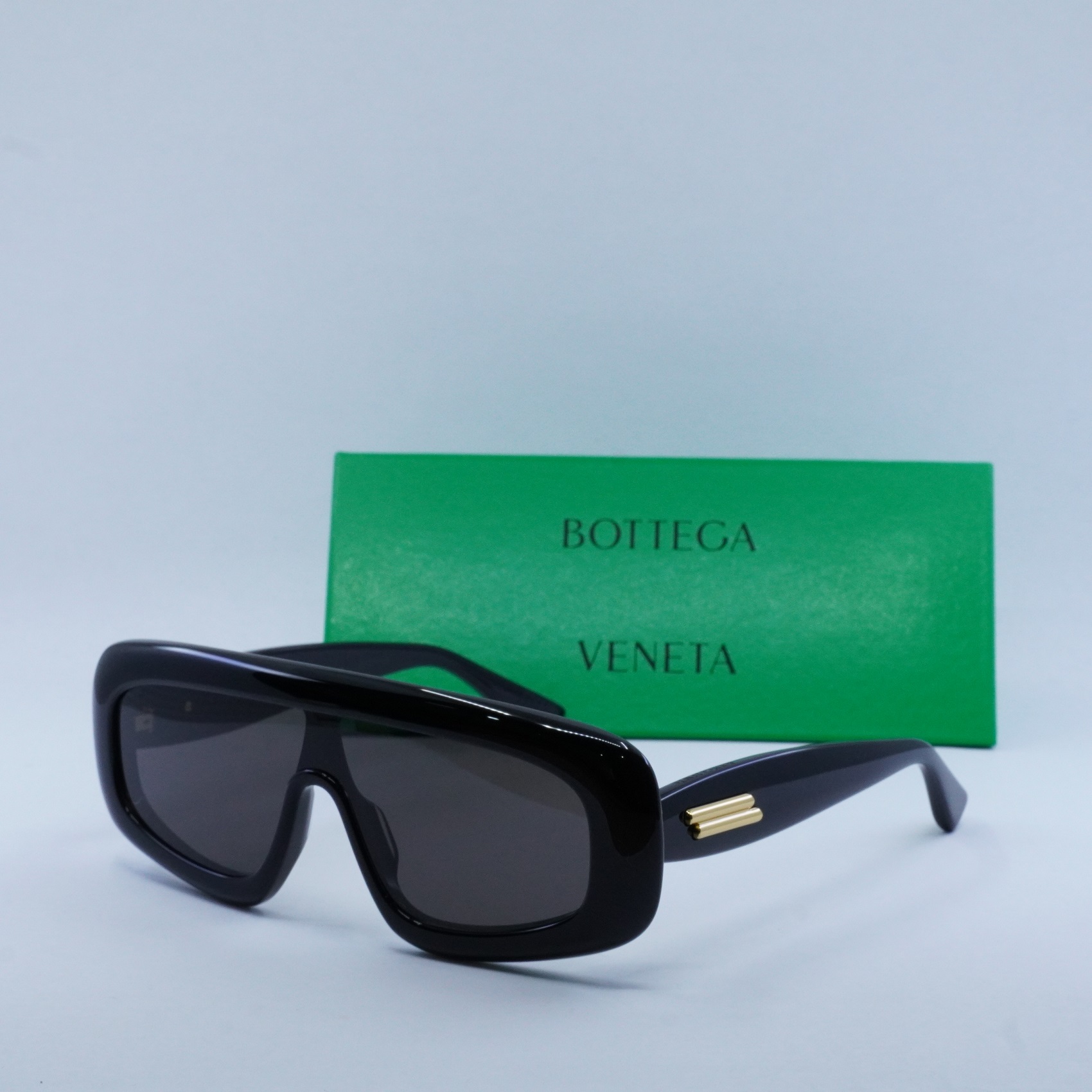 Bottega Veneta Shield Sunglasses – Black Frame / Grey Lens (BV1281S 001) BV1281S 001 Black/Grey main image 2