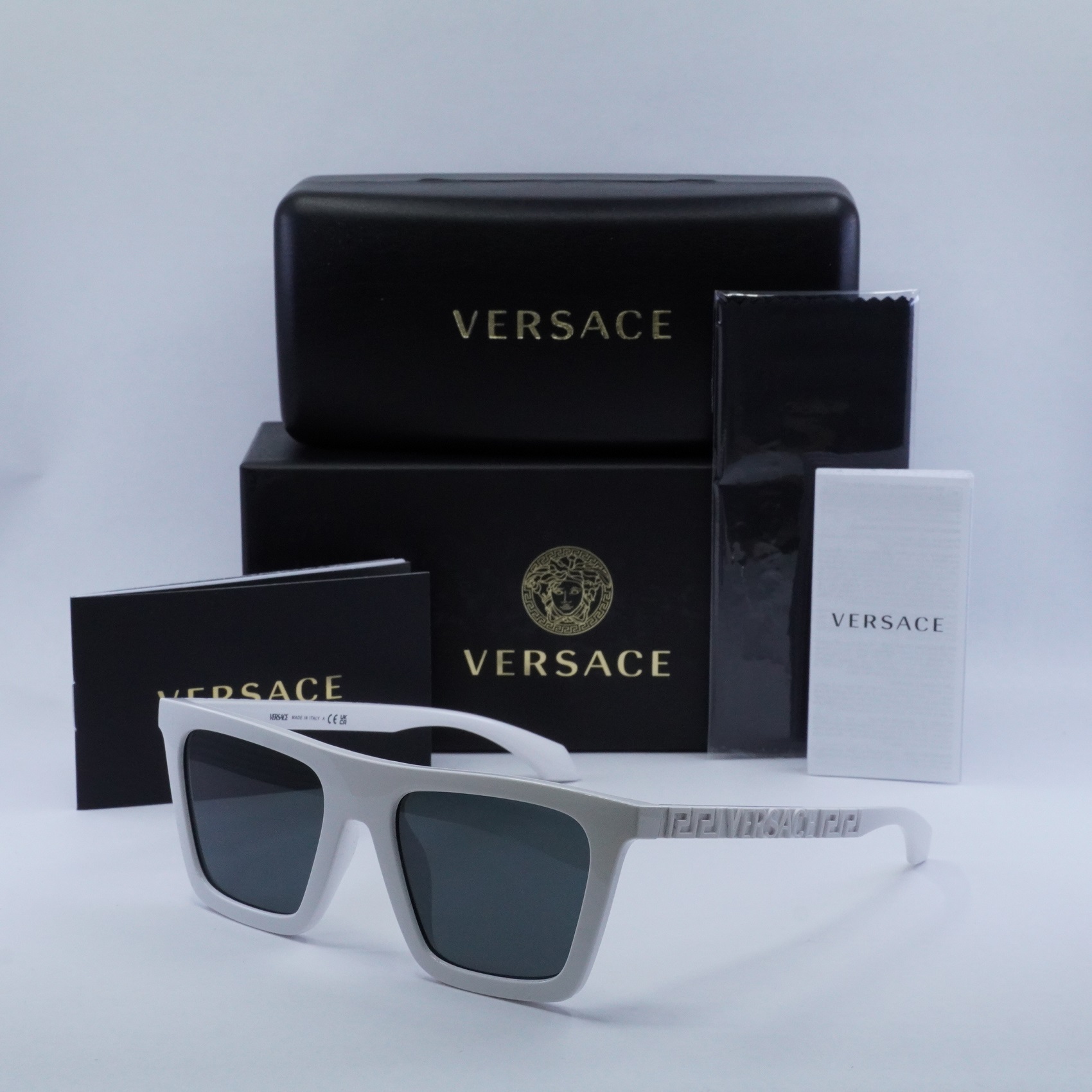 Versace VE4468U Sunglasses White Plastic Amazon.com: Versace VE 4425U 314/87 Irregular Plastic White  main image 4