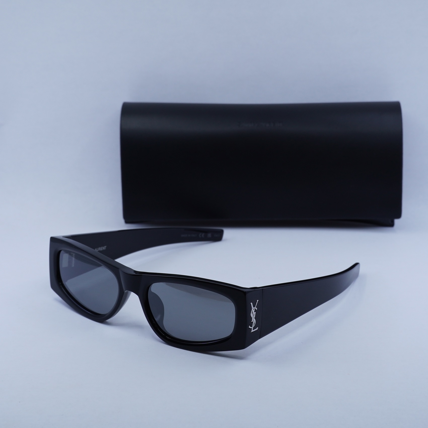 【SAINT LAURENT】SLM40 F Monogram Sunglasses/追跡可能 SL M40/F | Saint Laurent | YSL JP