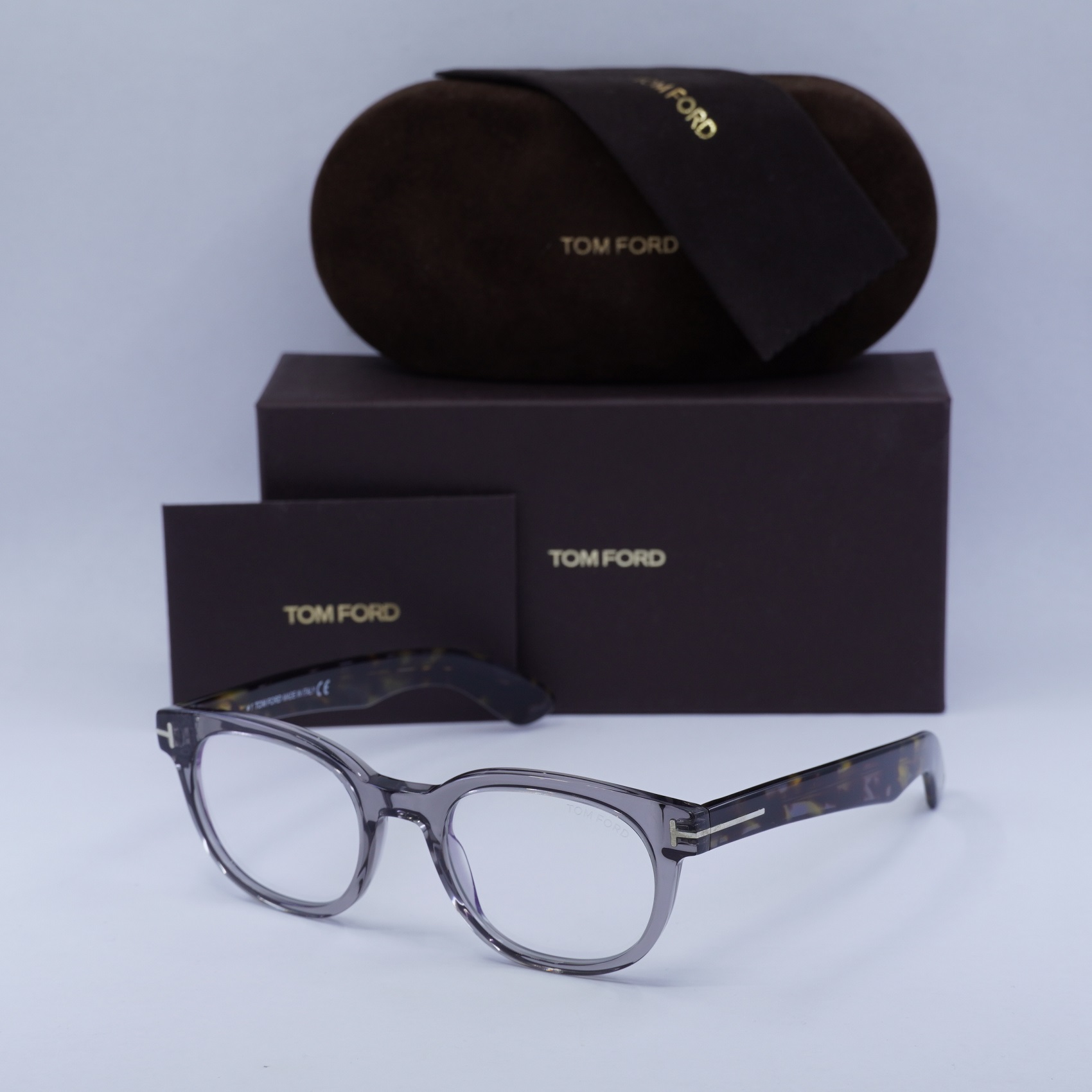 Tom Ford Men Eyeglasses Shiny Black Clear Blue Light Block Round FT5807-B/O 001 Amazon.com: Eyeglasses Tom Ford FT 5807 -B 020 Shiny Transp  main image 4