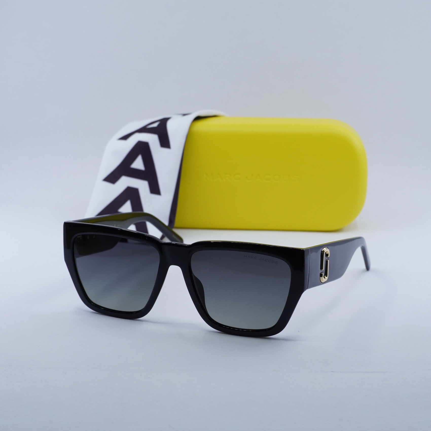 MARC by MARC JACOBS ペリーブラックダイヤル 737de28409512726a28c0cb8e54b78