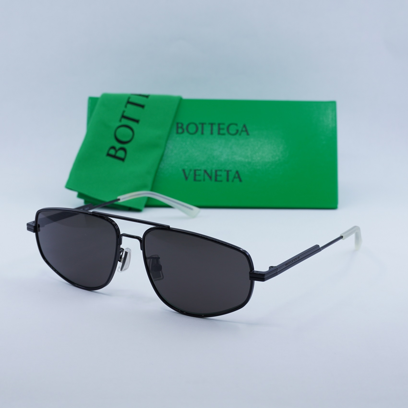 NEW BOTTEGA VENETA SUNGLASSES BV1125S 001 AVIATOR BLACK UNISEX EYEWEAR Bottega Veneta NEW BOTTEGA VENETA SUNGLASSES BV1125S 001  main image 3