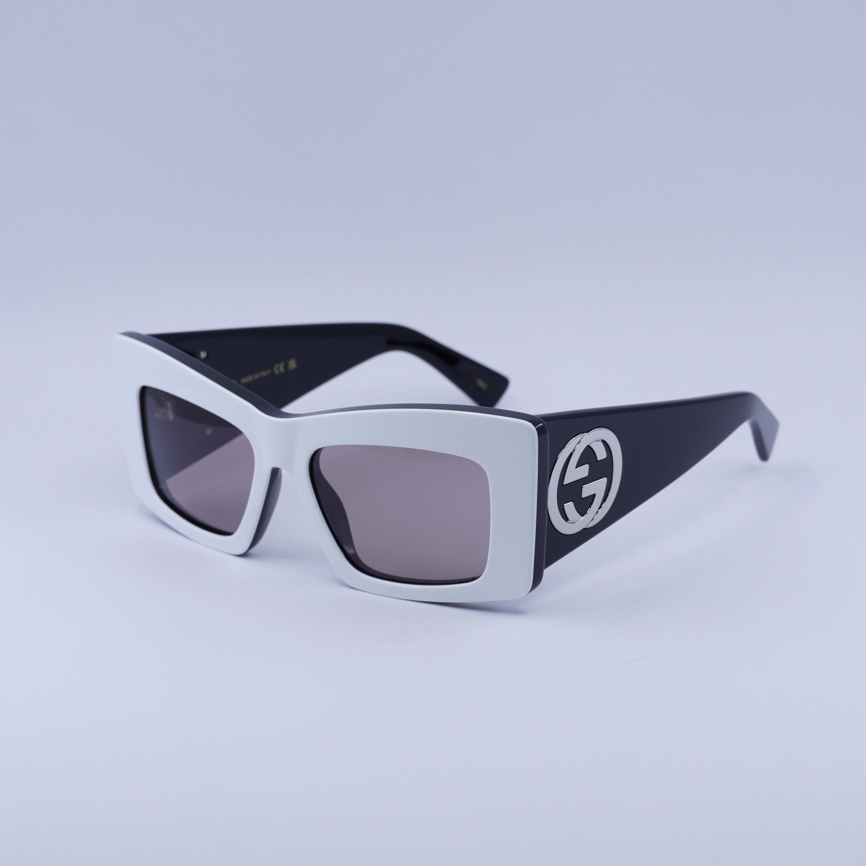 Gucci GG1842S 006 White/Black/Brown 53-17-140 Sunglasses New 