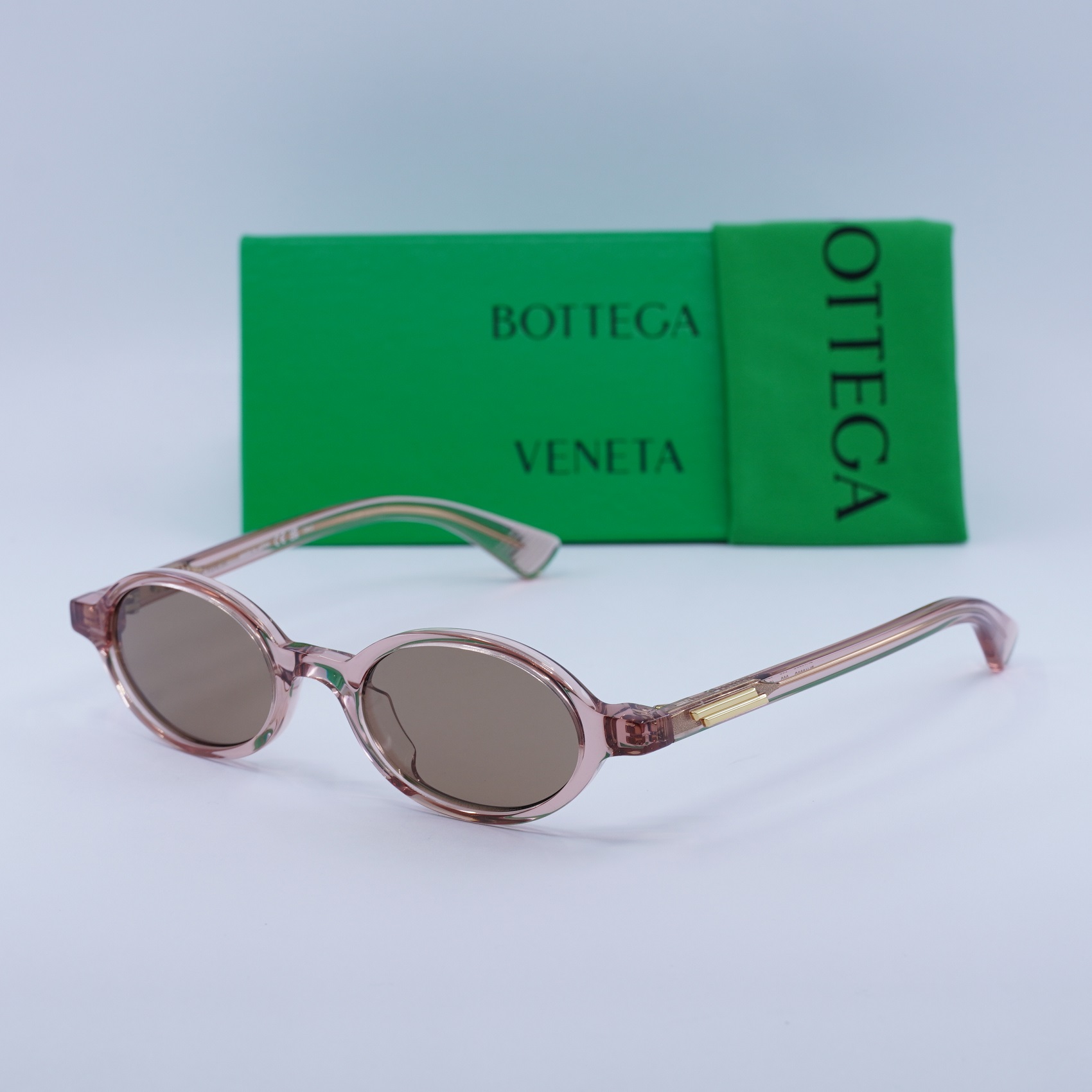 Bottega Veneta BV1388S 003 Shiny Transparent Intense Peach