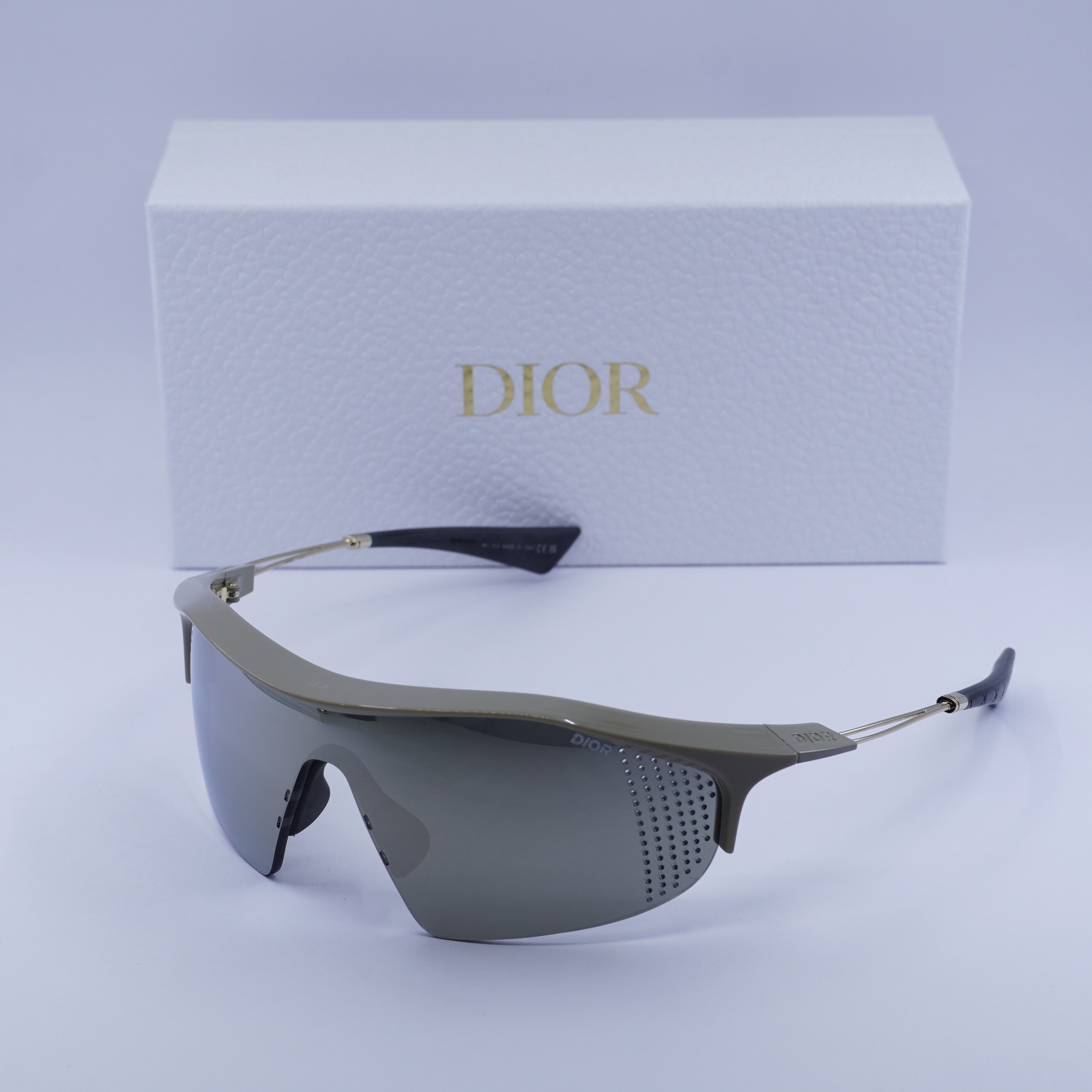 Dior DIORXPLORER M1U 78A4 Dark Beige/Silver Mirror 0-0-120