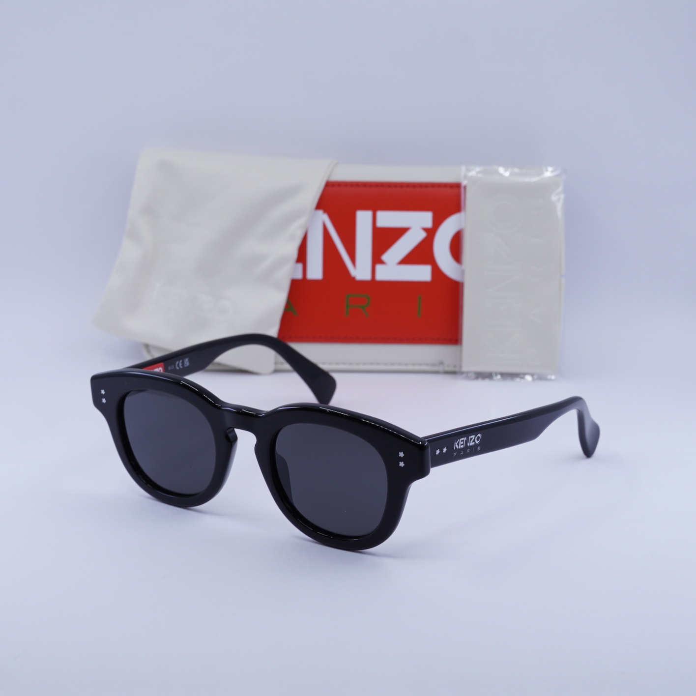 Final Price! Kenzo KZ40163I 01A Sunglasses Kenzo Eyewear KZ40163I Sunglasses in Shiny Black/Blue Kenzo main image 2