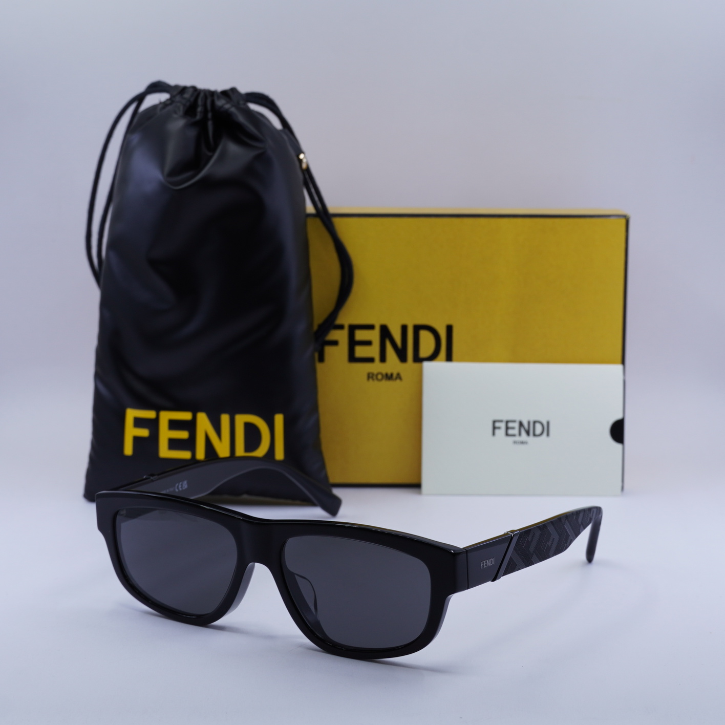 New Fendi FE40157F 01A Shiny Black/Grey 57-16-150 Sunglasses  display picture 1