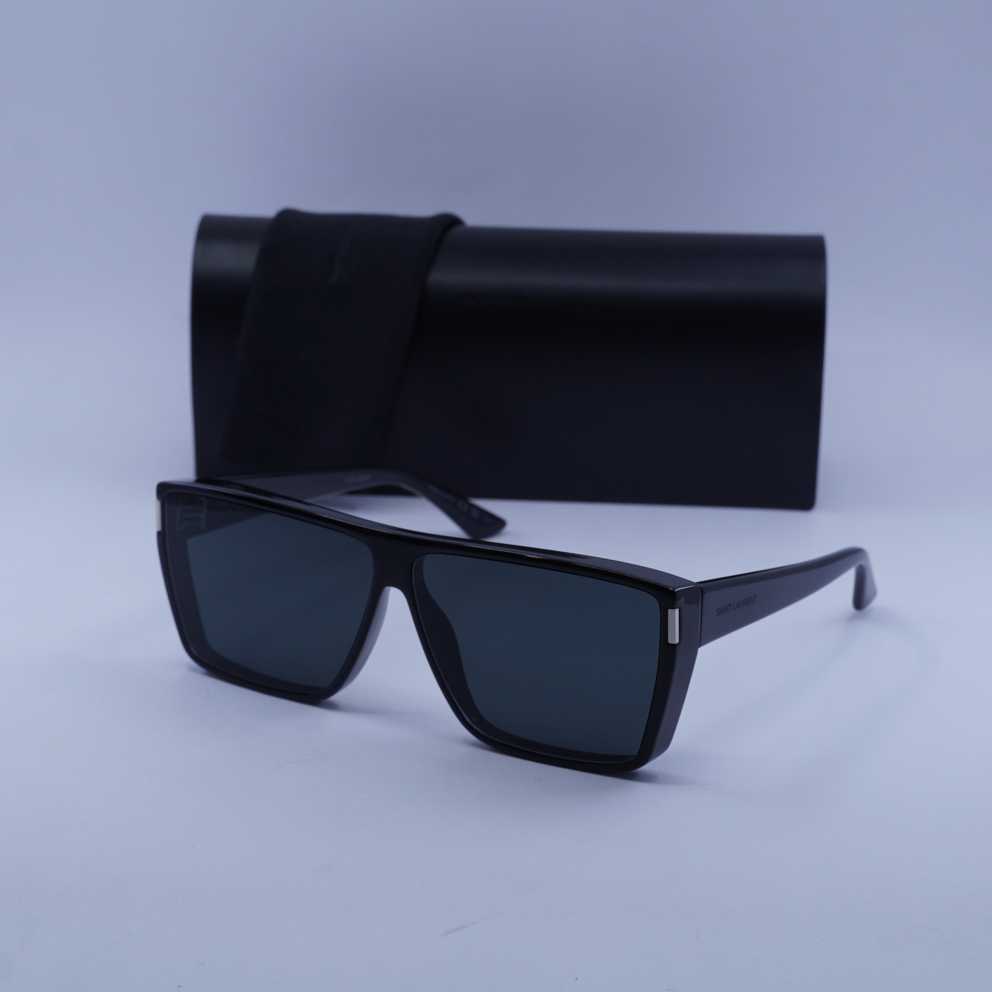 Saint Laurent Authentic Black Oversized Sunglasses Saint Laurent Monogram Hinge 52MM Acetate Oval Sunglasses  main image 3