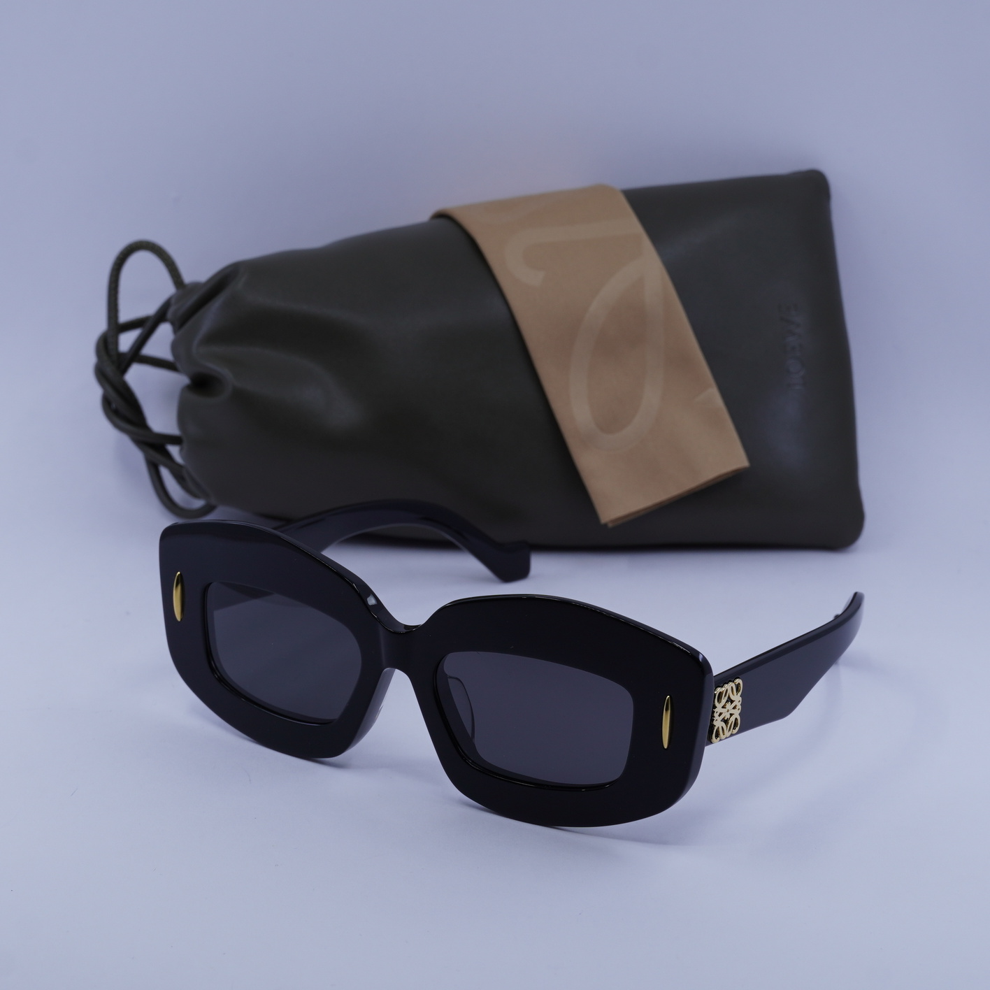 New Loewe LW40114F 01A Shiny Black/Smoke 50-18-140  display picture 3