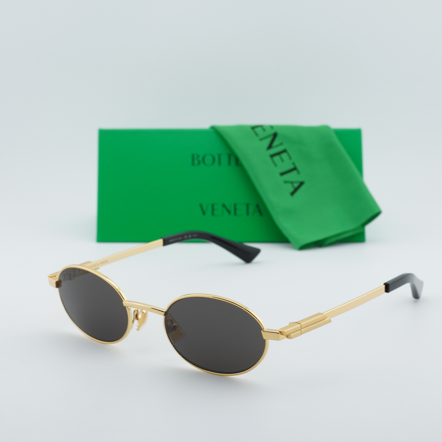 Bottega Veneta BV1470S 001 Gold/Grey 52-21-140 Sunglasses New
