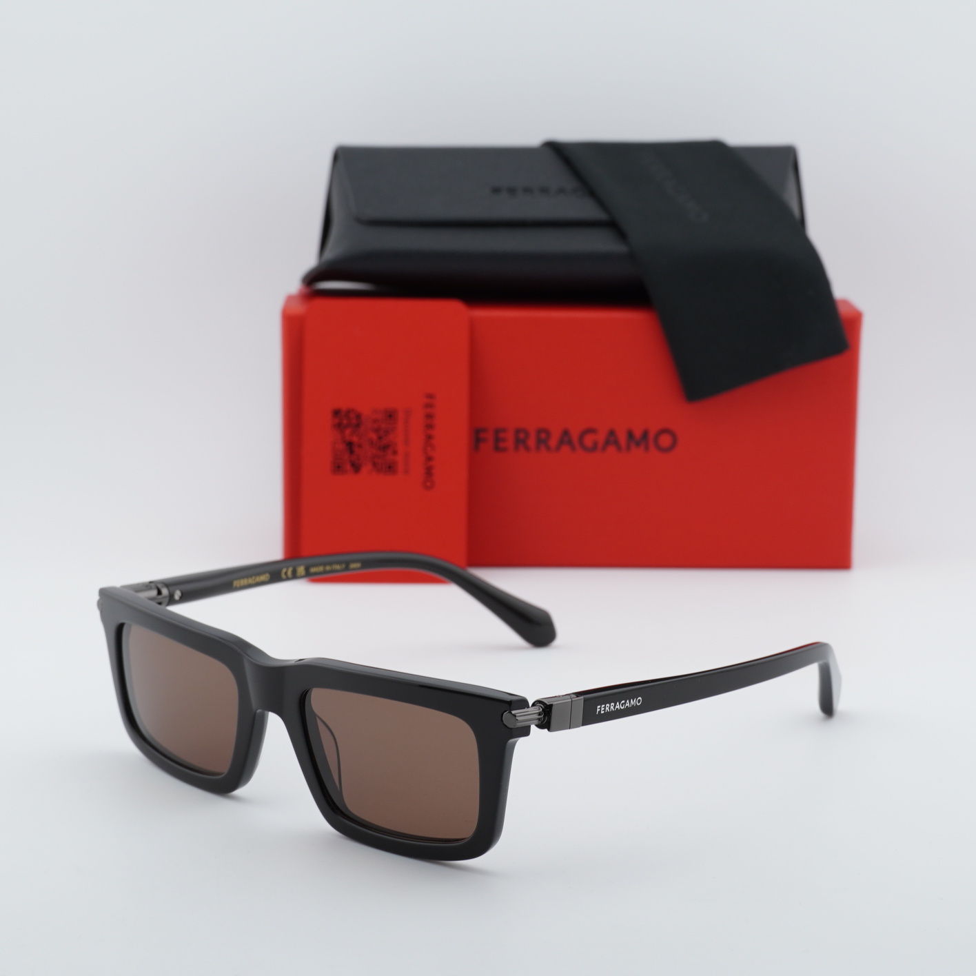 New Salvatore Ferragamo SF2015S 210 Solid Brown/Brown 53-20-145