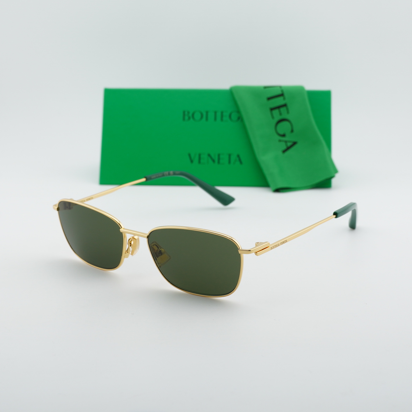 Bottega Veneta BV1300S 002 Gold/Green 56-17-145 Sunglasses New