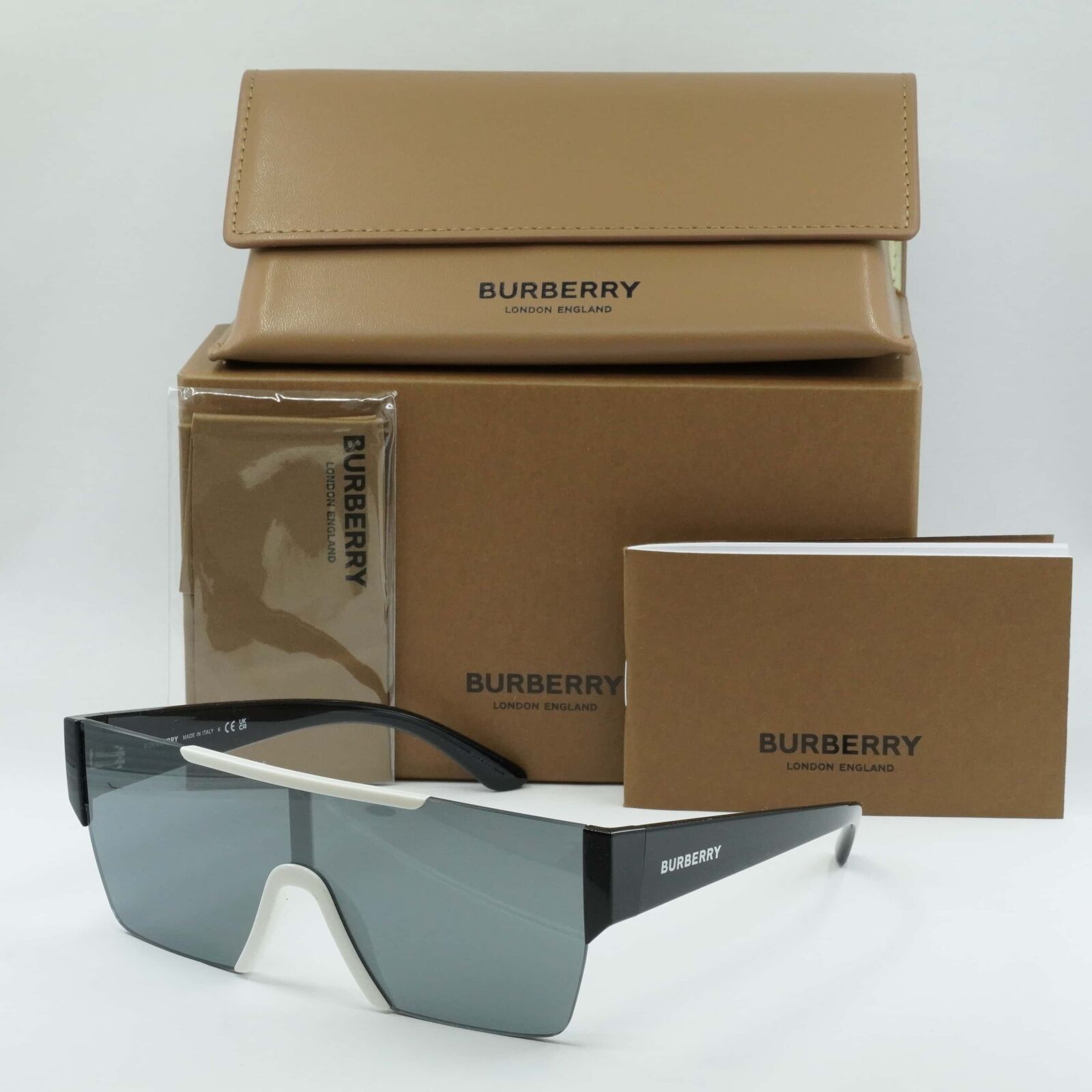 Burberry BE4291 Sunglasses With Case. Brand New, Perfect Condition. Burberry BE4291 396180 Sunglasses Men main image 3